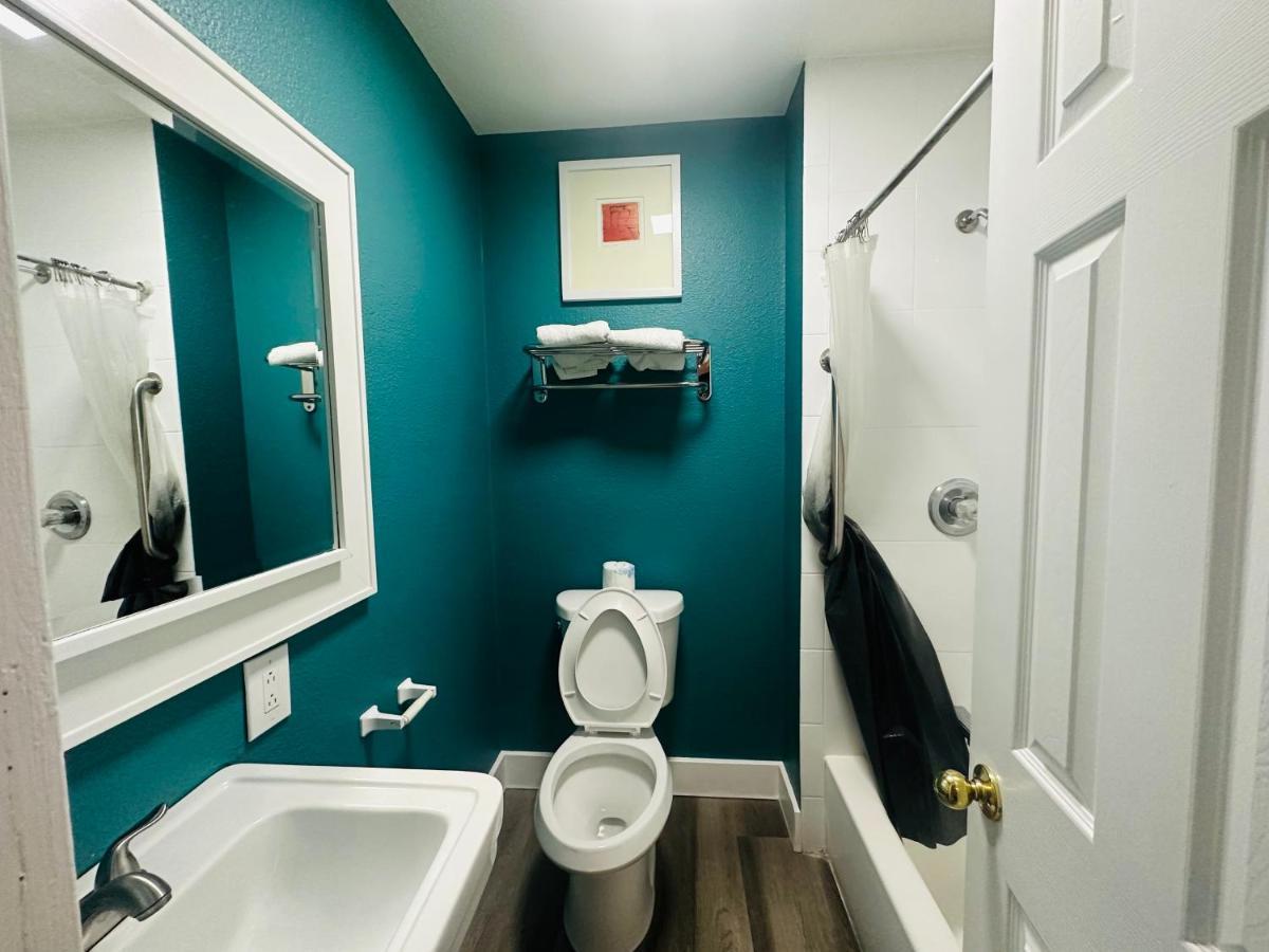 Casa Blanca Inn&Suites Whittier Eksteriør bilde